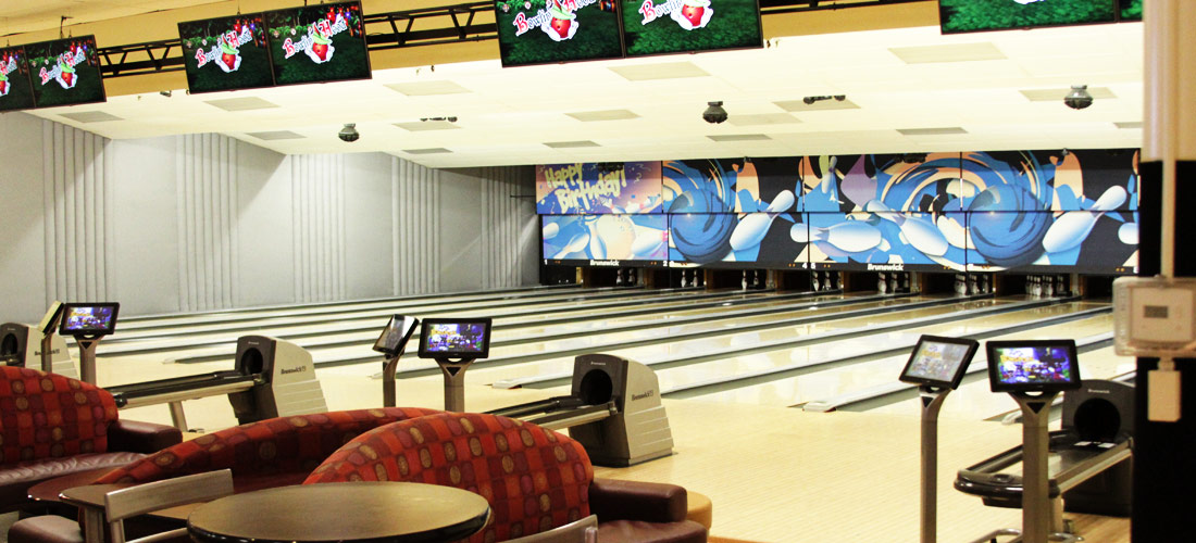 Image of the Bowling Alley at the MCRD Community Center.