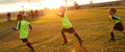 5 Reasons Why Your Child Should Be Playing Sports